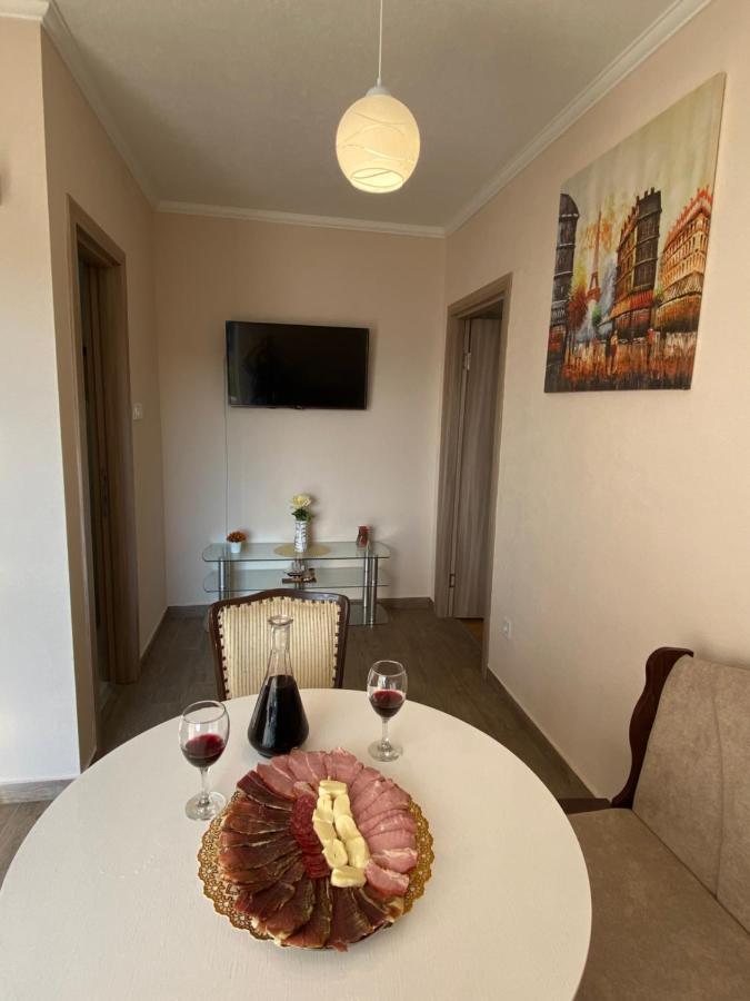 Apartment Lorena Kotor Zewnętrze zdjęcie