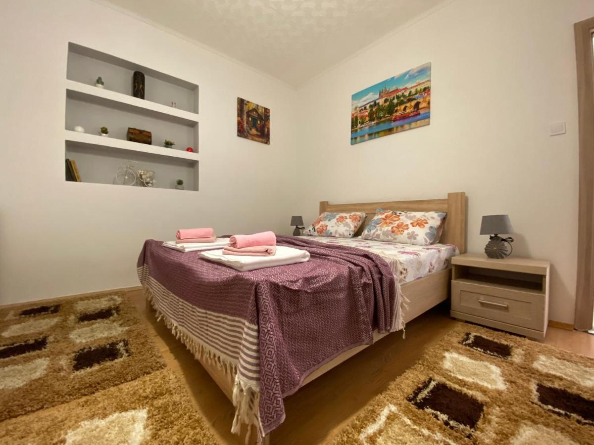 Apartment Lorena Kotor Zewnętrze zdjęcie
